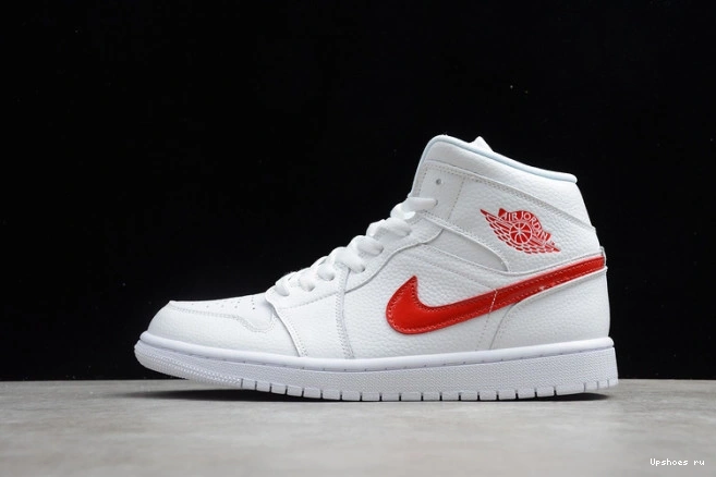 White Jordan BQ6472-106 Red University Mid (W) 1 0109